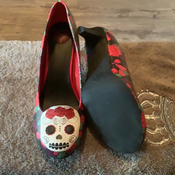 Tuk rockabilly floral heels - Picture 3 of 3